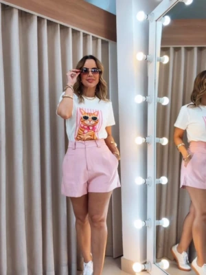 Thati Garuti Store - Short Luiza Rosa
